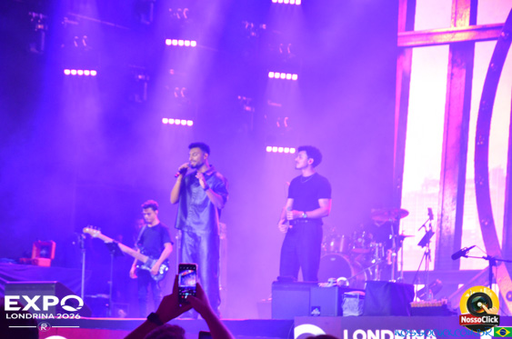 Expo Londrina 2026 - Deive Leonardo e Alvaro e Daniel em Londrina - 15/04/2026 - Foto 6