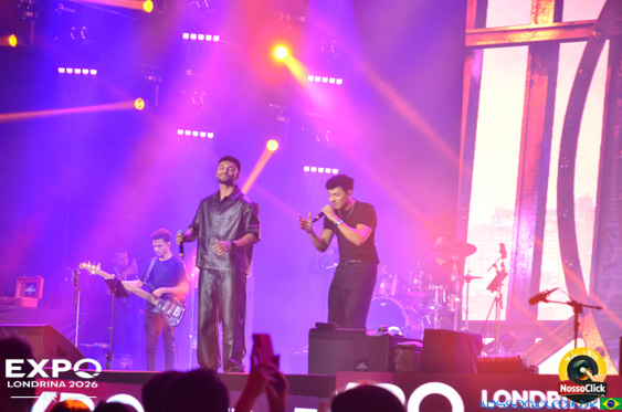 Expo Londrina 2026 - Deive Leonardo e Alvaro e Daniel em Londrina - 15/04/2026 - Foto 7