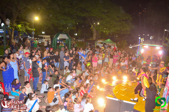 Feira da Lua - Grupo Amma em Corn&eacute;lio Proc&oacute;pio - 31/03/2026 - Foto 42